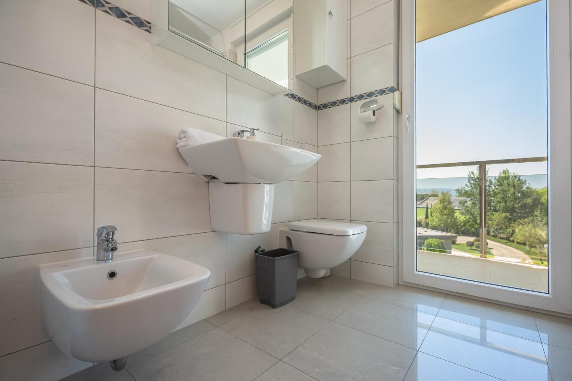 Ap 4+2 In One Of The Most Luxury Building In Omiš Chambre photo