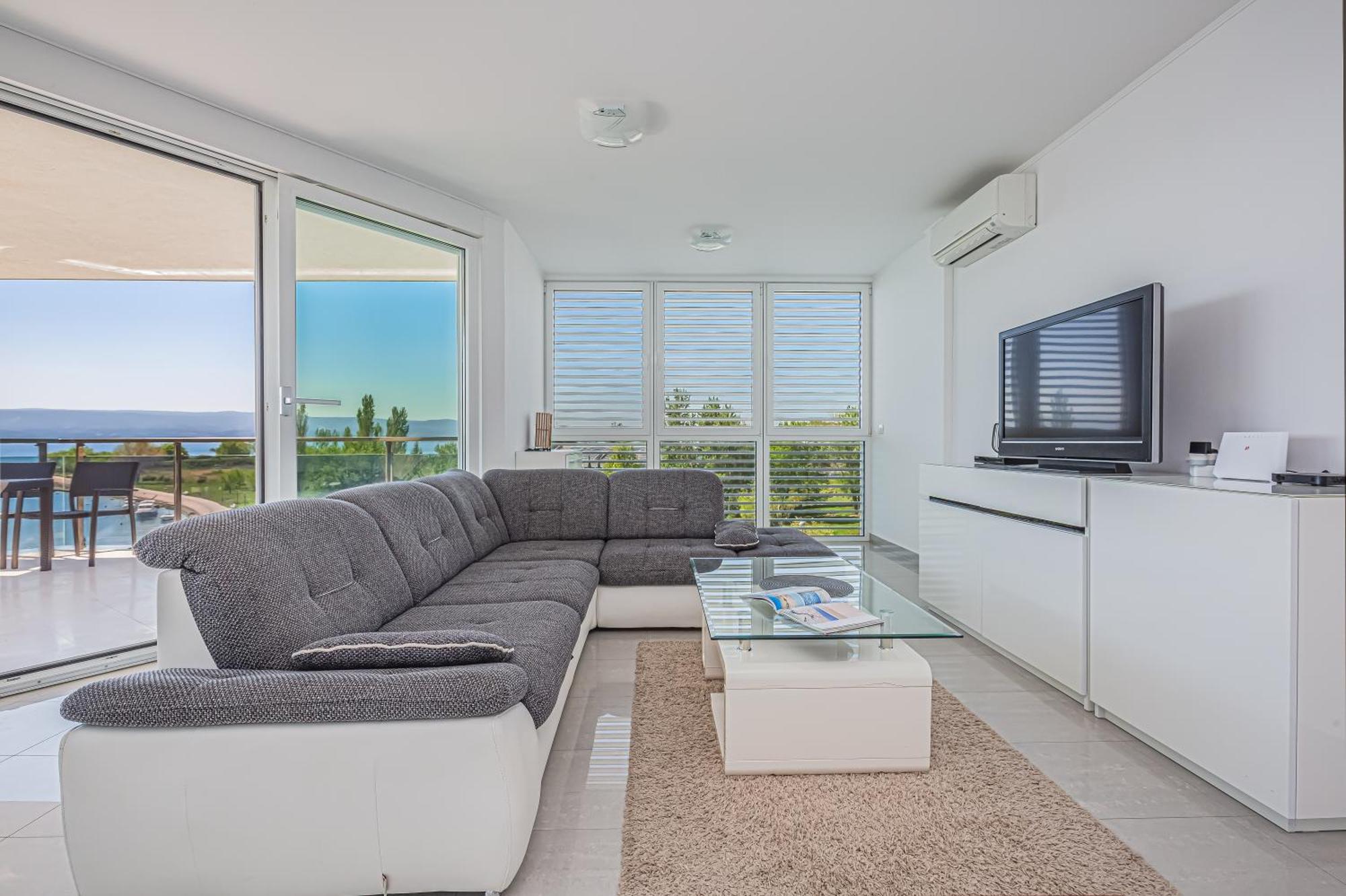 Ap 4+2 In One Of The Most Luxury Building In Omiš Chambre photo